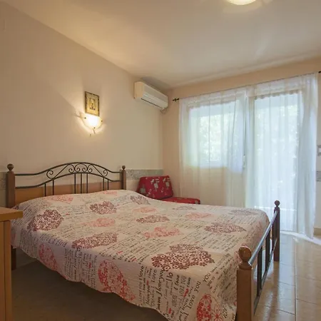 Apartments Oaza Dramalj Exterior photo