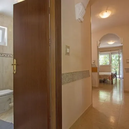 Apartments Oaza Dramalj Exterior photo