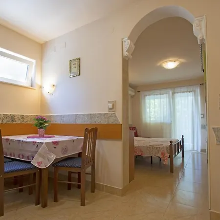 Apartments Oaza Dramalj Exterior photo