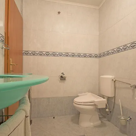 Apartments Oaza Dramalj Exterior photo