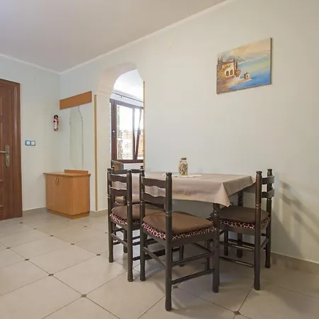 Apartments Oaza Dramalj Exterior photo