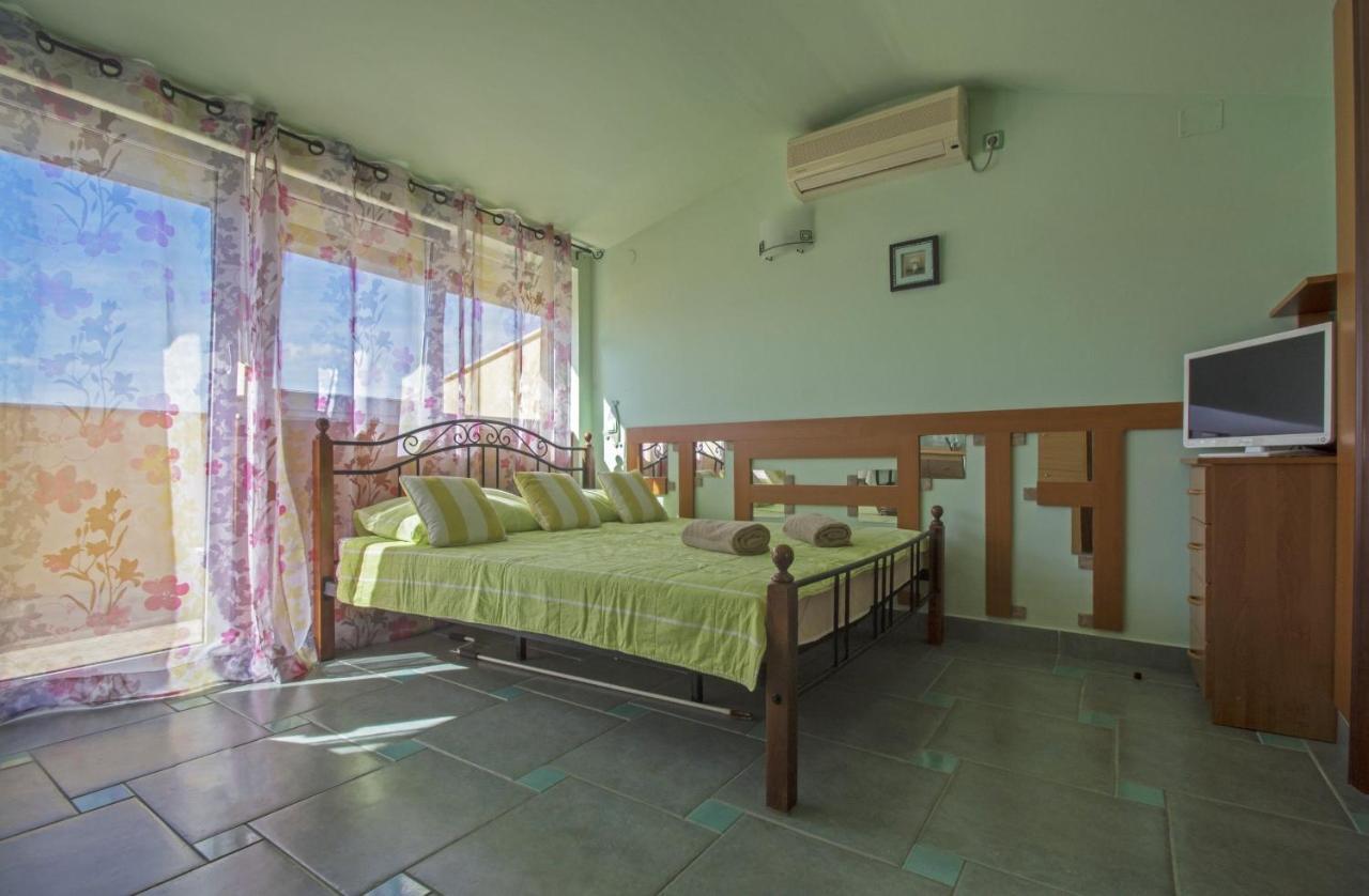 Apartment Oaza *